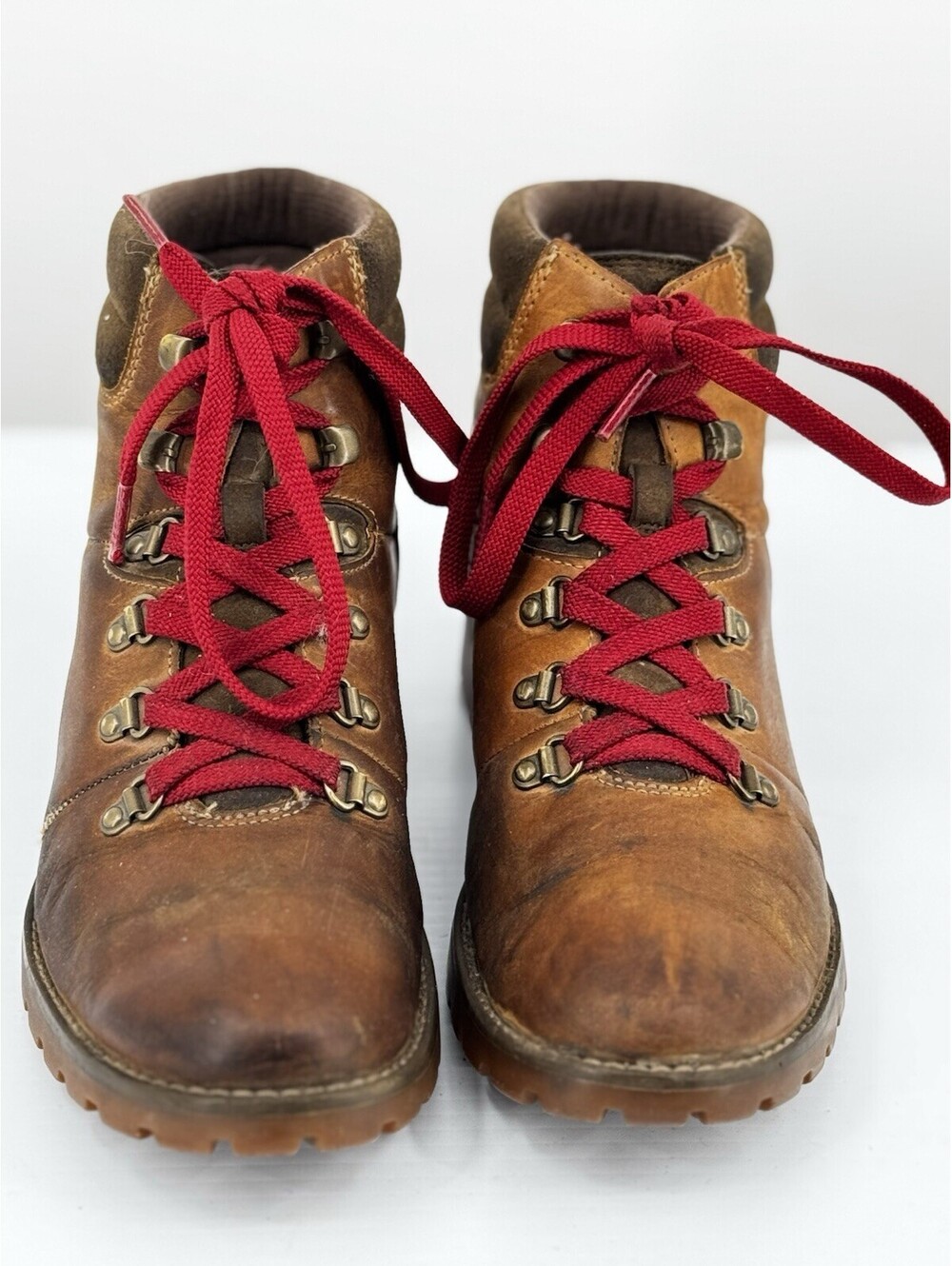 Timberland Women’s 9 Leather Hiking Boots Vintage Trail Red Laces Rugged Outdoor